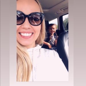 Meet your Posher, Chaarlie